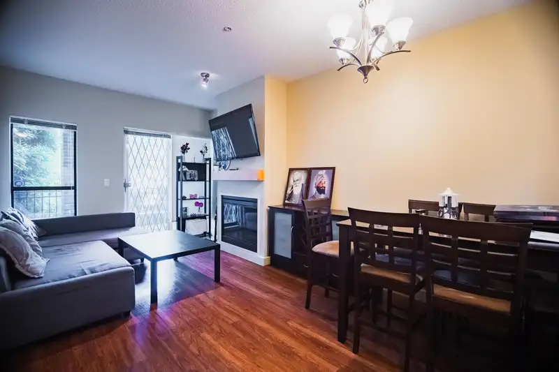 124 10838 CITY PARKWAY - photo 2 of 28