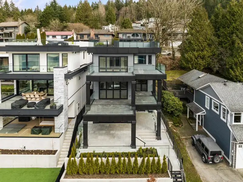 1209 IOCO ROAD - photo 2 of 40