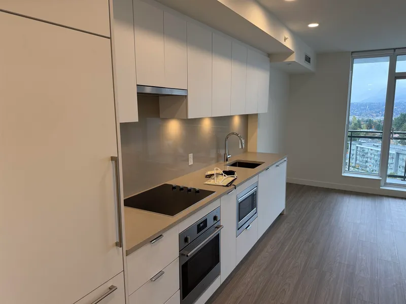 1510 13675 107A AVENUE - photo 2 of 9