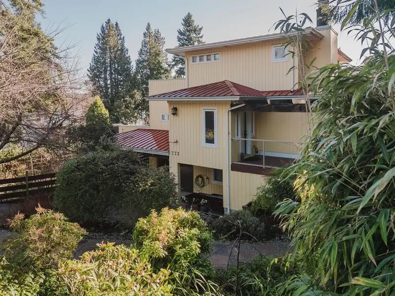 773 FRANKLIN ROAD - photo 2 of 39