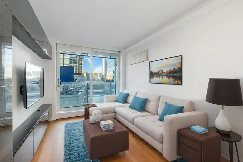 1705 777 RICHARDS STREET - photo 1 of 28