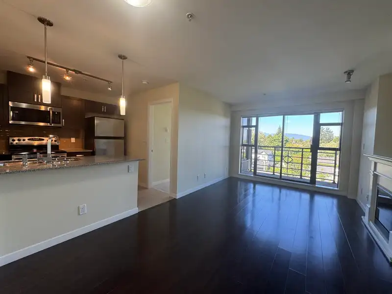 604 306 SIXTH STREET - photo 2 of 23