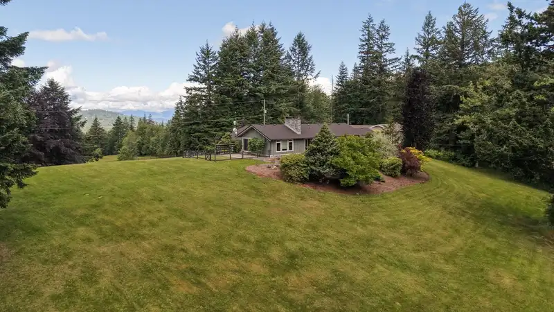 4658 BRUCE ROAD - photo 2 of 40