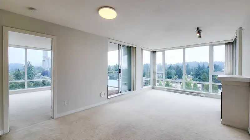 1708 9868 CAMERON STREET - photo 3 of 26