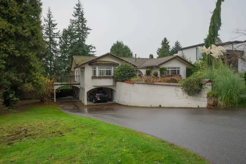 5495 BAKERVIEW DRIVE - photo 3 of 35
