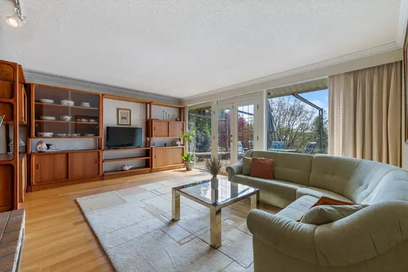 1418 BRIARLYNN CRESCENT - photo 2 of 30