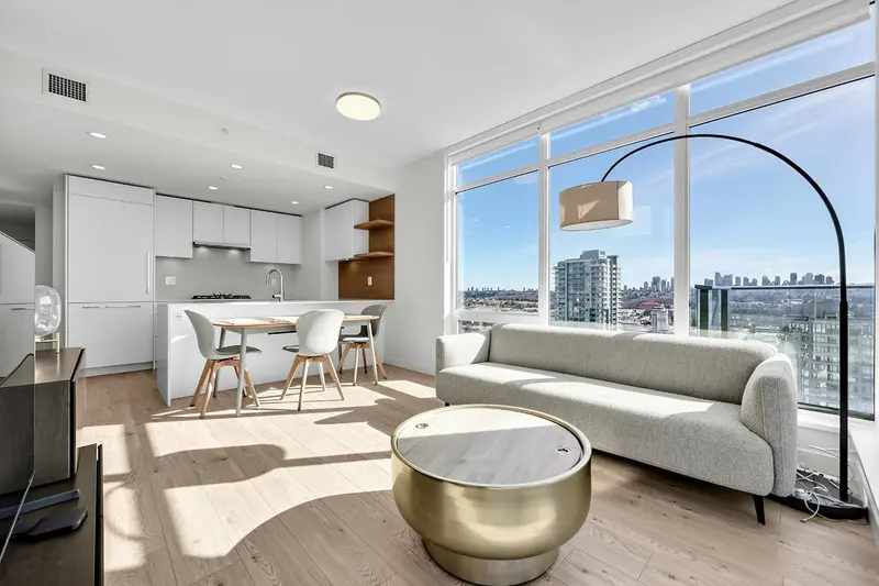 3202 2181 MADISON AVENUE - photo 2 of 25