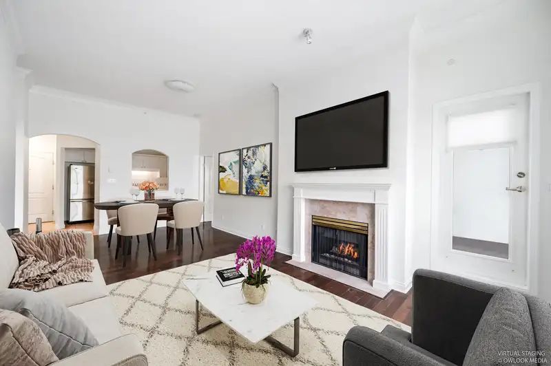409 5735 HAMPTON PLACE - photo 2 of 21