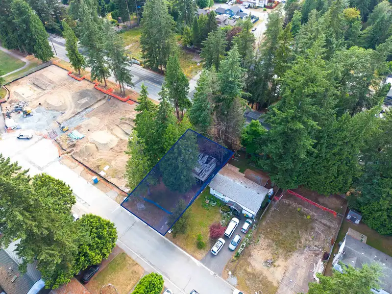 4545 200A STREET - photo 3 of 18