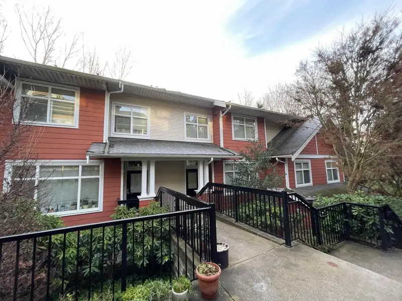 58 6878 SOUTHPOINT DRIVE - photo 1 of 17