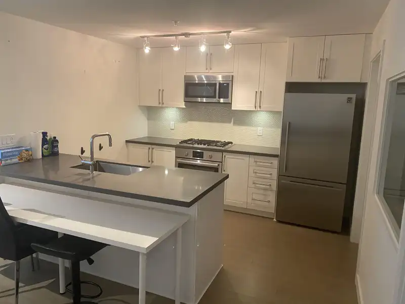 103 10177 RIVER DRIVE - photo 2 of 15