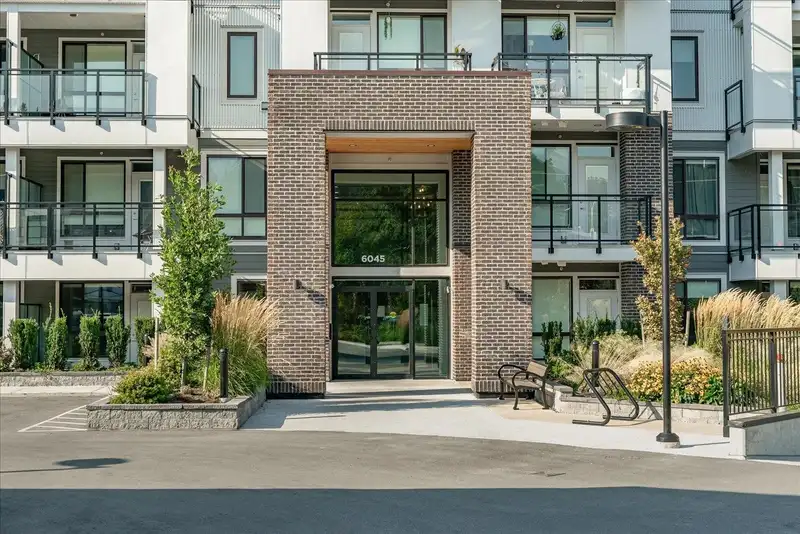 107 6045 CHILLIWACK RIVER ROAD - photo 3 of 33