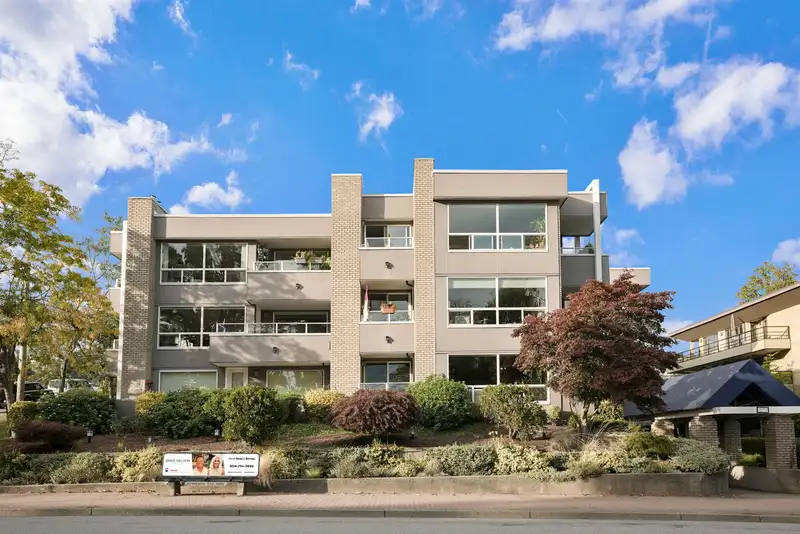 304 15717 MARINE DRIVE - photo 1 of 24