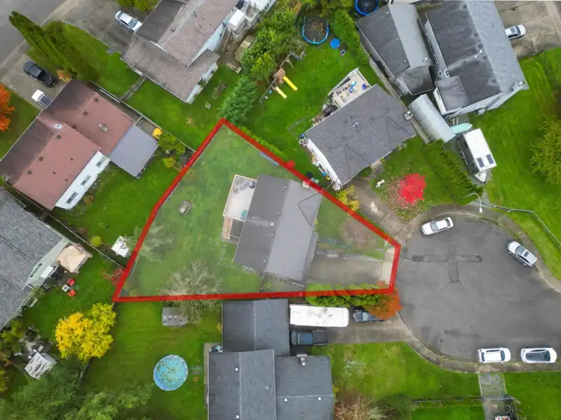 26865 33B AVENUE - photo 1 of 32