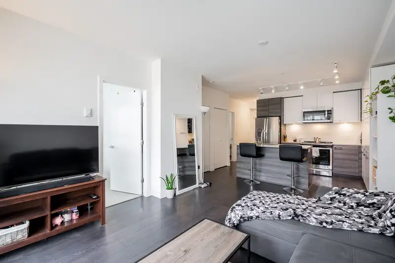 203 13963 105 BOULEVARD - photo 1 of 38