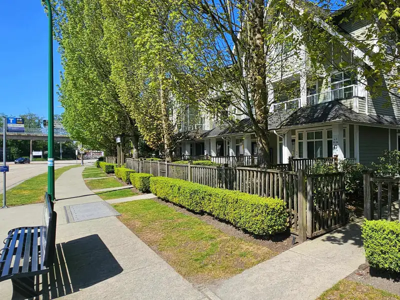 47 6965 HASTINGS STREET - photo 1 of 13