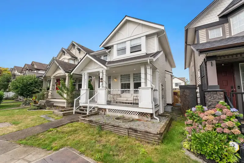6671 184A STREET - photo 3 of 40