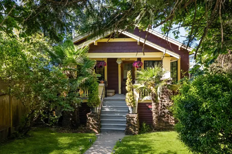 2497 WALL STREET - photo 1 of 30