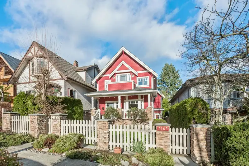 2163 NAPIER STREET - photo 2 of 26