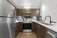 111 13468 KING GEORGE BOULEVARD - thumbnail 18