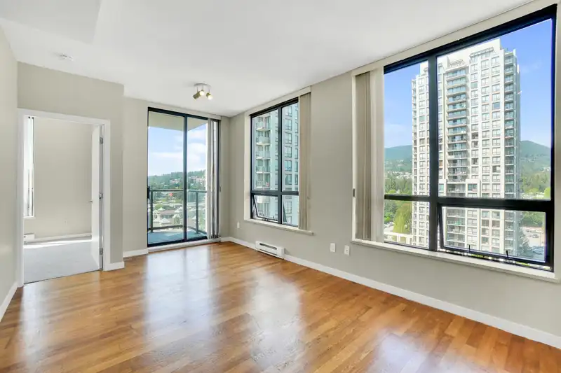 1409 2979 GLEN DRIVE - photo 4 of 38