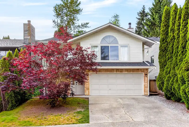 22525 BRICKWOOD CLOSE - photo 1 of 40