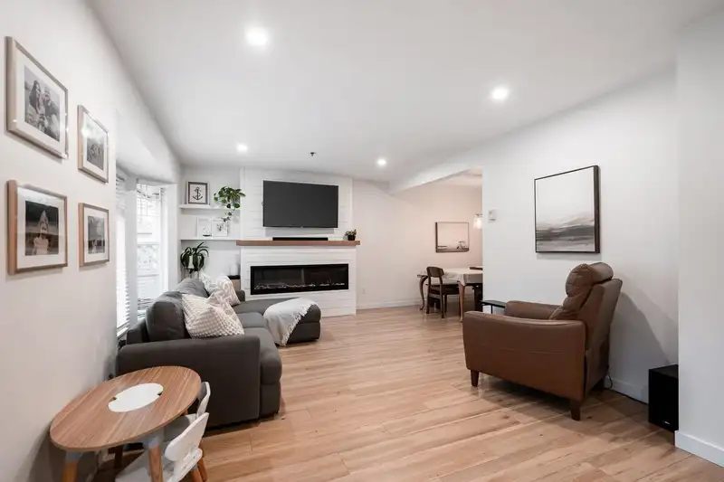14 19051 119 AVENUE - photo 2 of 40
