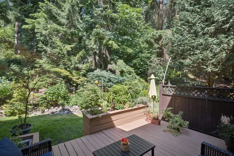 539 IOCO ROAD - photo 1 of 34