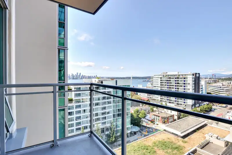 1406 138 ESPLANADE AVENUE - photo 3 of 14