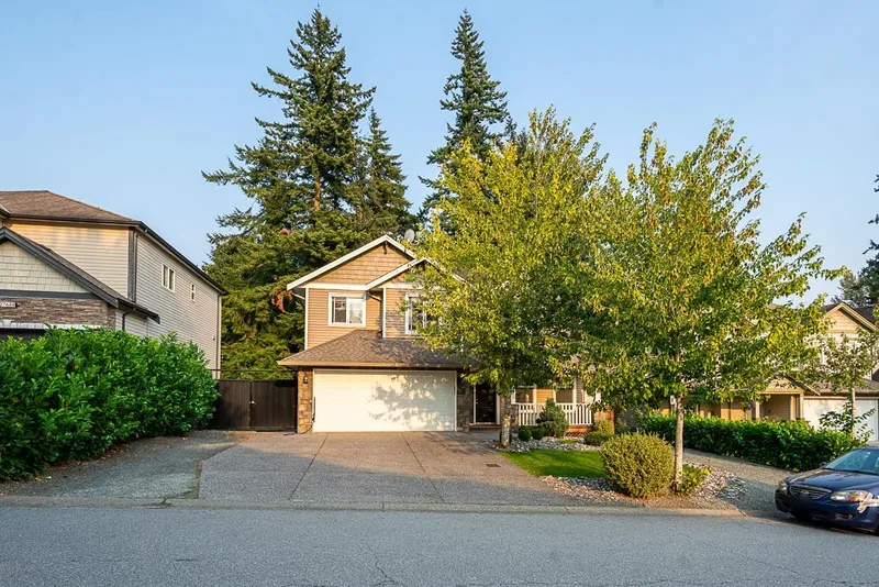 27680 SIGNAL COURT - photo 2 of 25