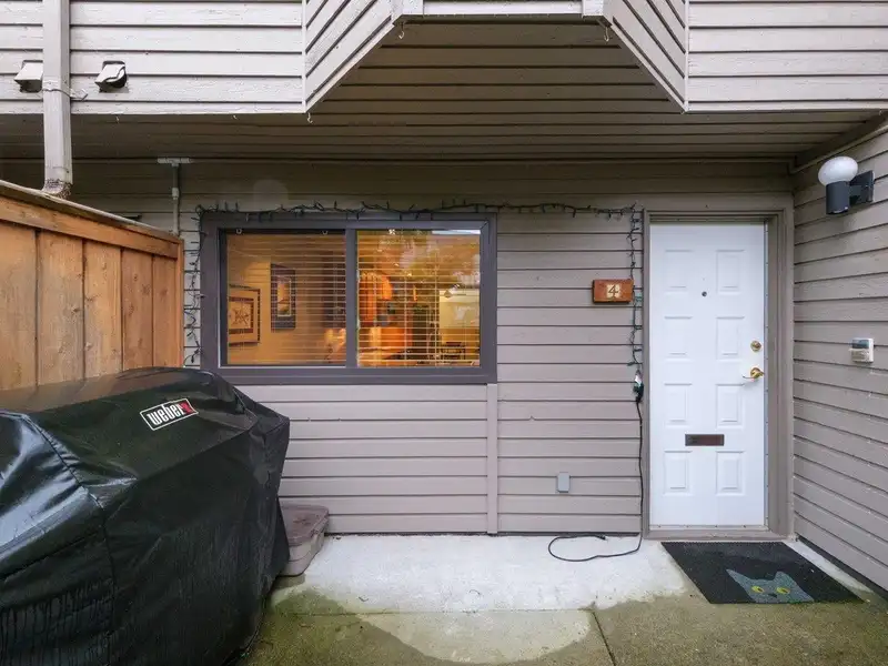 4 1434 MAHON AVENUE - photo 3 of 28