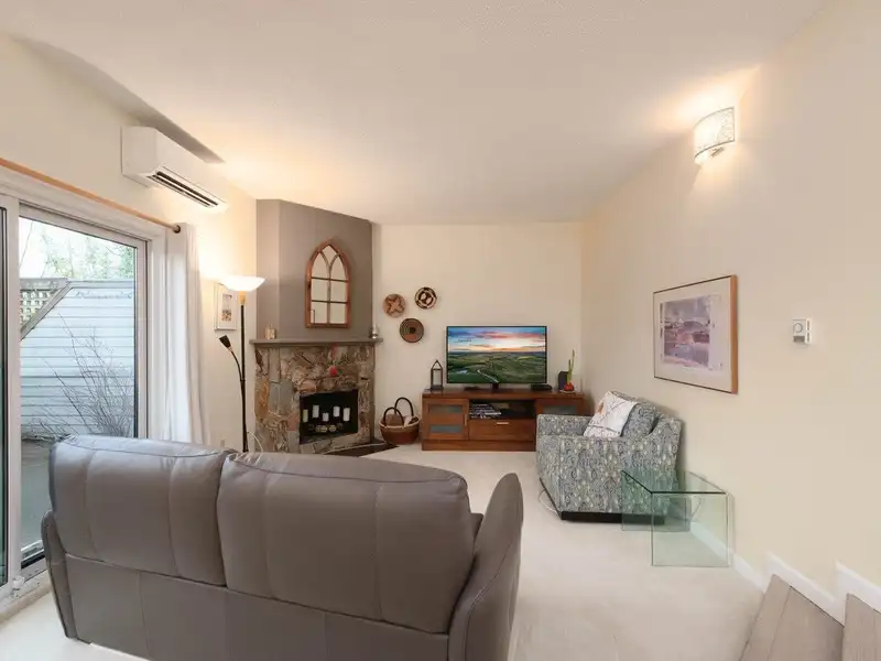 4 1434 MAHON AVENUE - photo 4 of 28