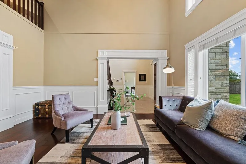 9200 SAUNDERS ROAD - photo 4 of 25