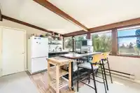 792 ANDERSON CRESCENT - thumbnail 30