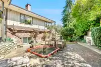 792 ANDERSON CRESCENT - thumbnail 33
