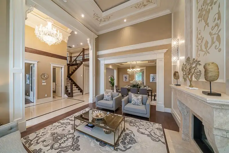 7460 CHELSEA ROAD - photo 4 of 40