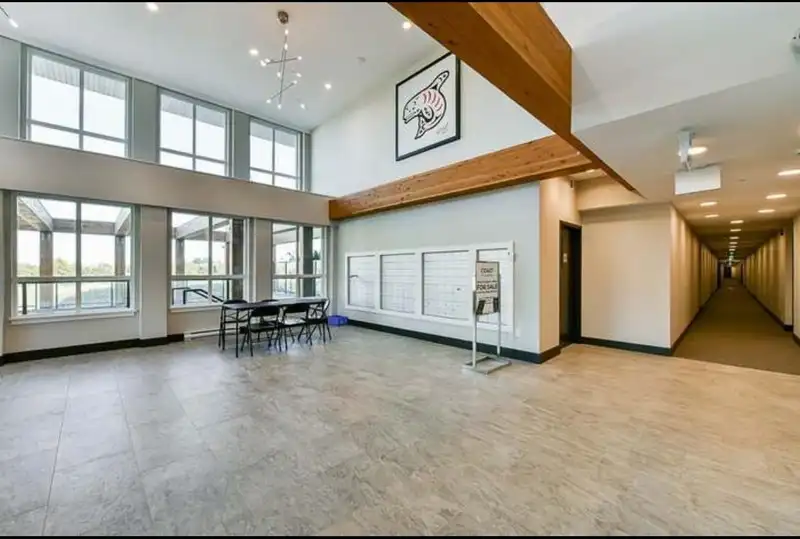 126 4690 HAWK LANE - photo 3 of 29