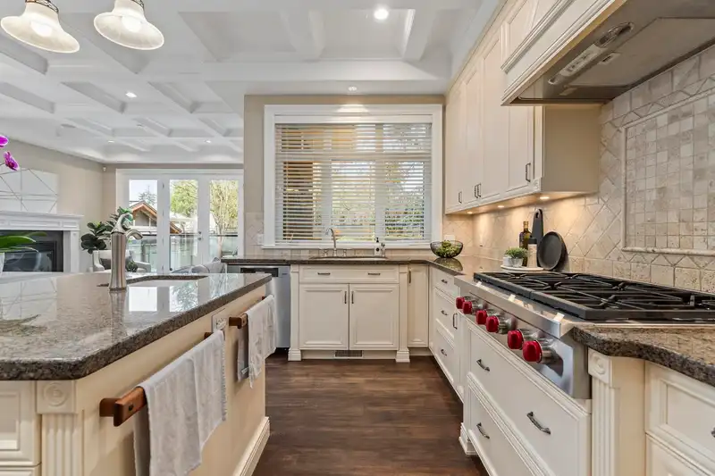 2055 W 53RD AVENUE - photo 3 of 40