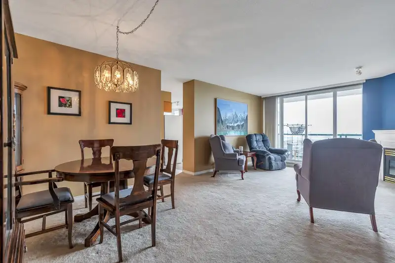 1801 10 LAGUNA COURT - photo 3 of 28