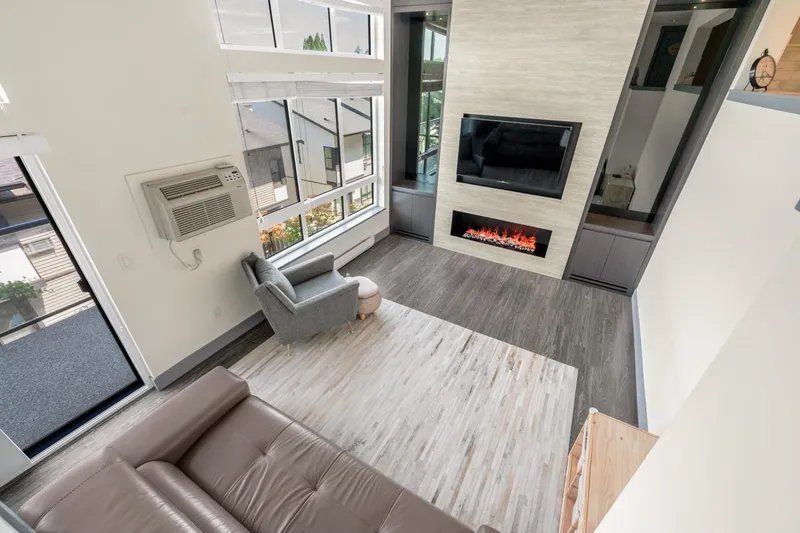 42 14057 60A AVENUE - photo 2 of 25