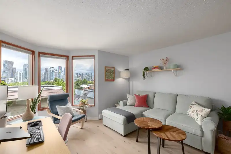 108 1141 W 7TH AVENUE - photo 2 of 26
