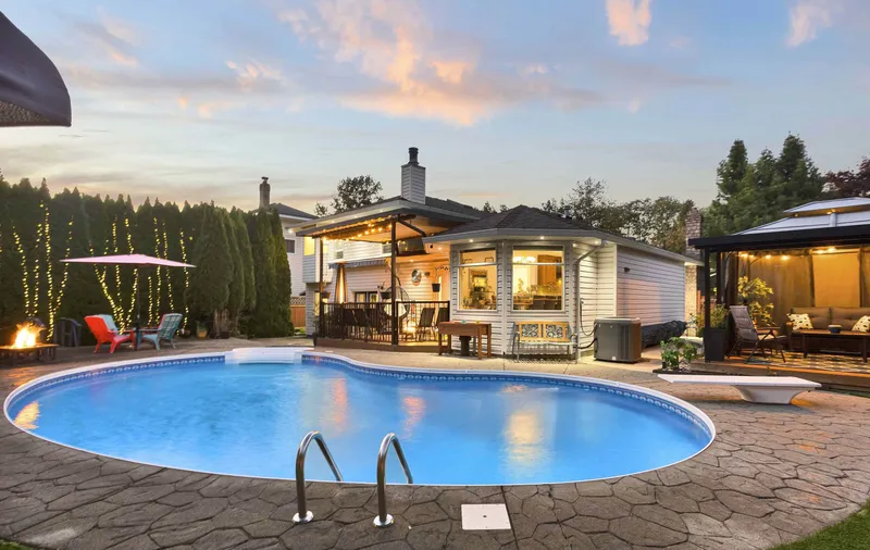 13840 65 AVENUE - photo 1 of 25