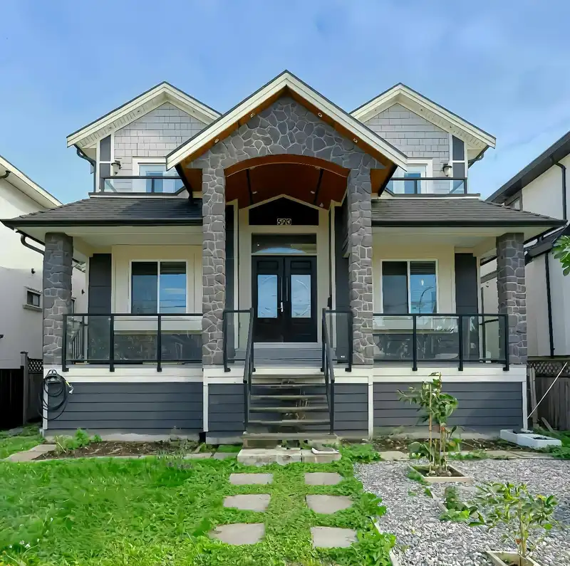 520 EWEN AVENUE - photo 2 of 21