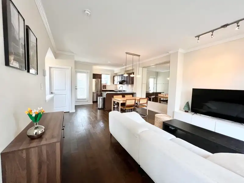 10 9580 ALBERTA ROAD - photo 3 of 25
