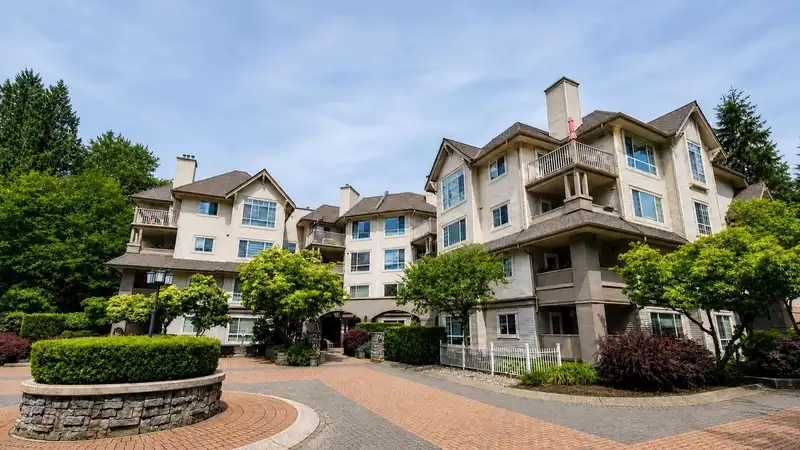 333 1252 TOWN CENTRE BOULEVARD - photo 2 of 20