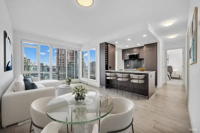 1706 833 HOMER STREET - photo 1 of 40