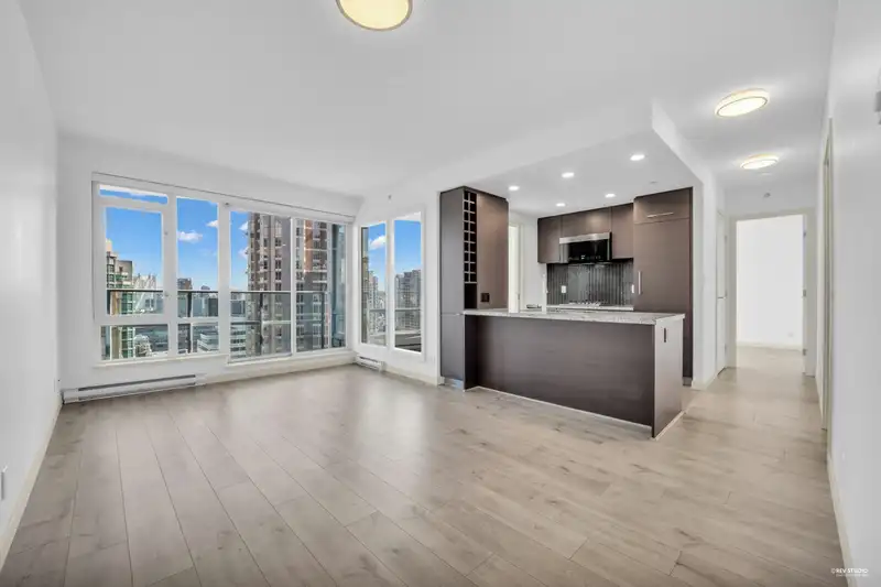 1706 833 HOMER STREET - photo 2 of 40