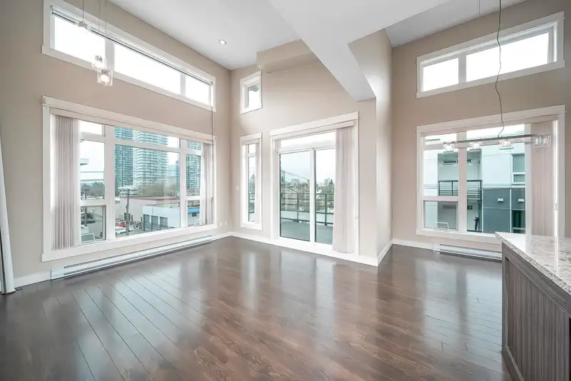 403 6888 ROYAL OAK AVENUE - photo 2 of 25