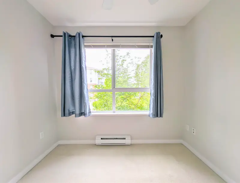 235 9500 ODLIN ROAD - photo 2 of 10