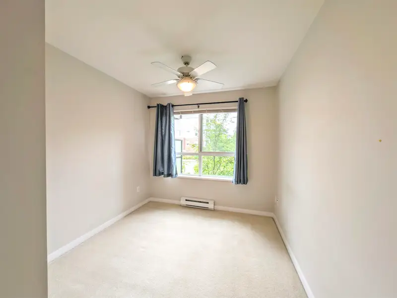 235 9500 ODLIN ROAD - photo 3 of 10